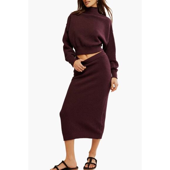 New without Tags Free People Hailee Turtleneck Cotton Sweater & Skirt L/XL